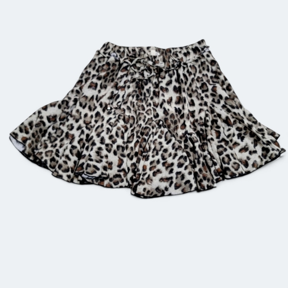 NEW Main Strip Turn up the Sass Skort Leopard ruffled Mini skirt Size M - Picture 1 of 16